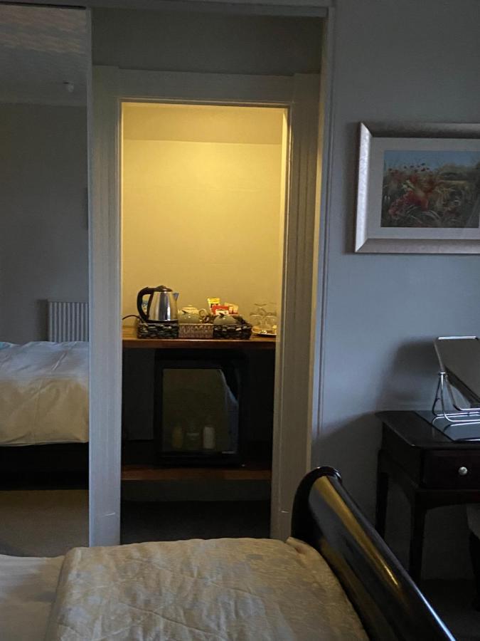 Westergate House Bed & Breakfast 3*